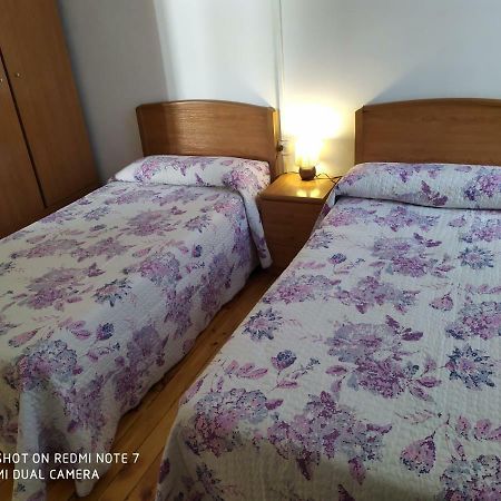 Hostal Bayon Леон Екстериор снимка