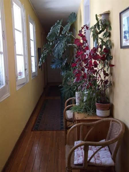 Hostal Bayon Леон Екстериор снимка